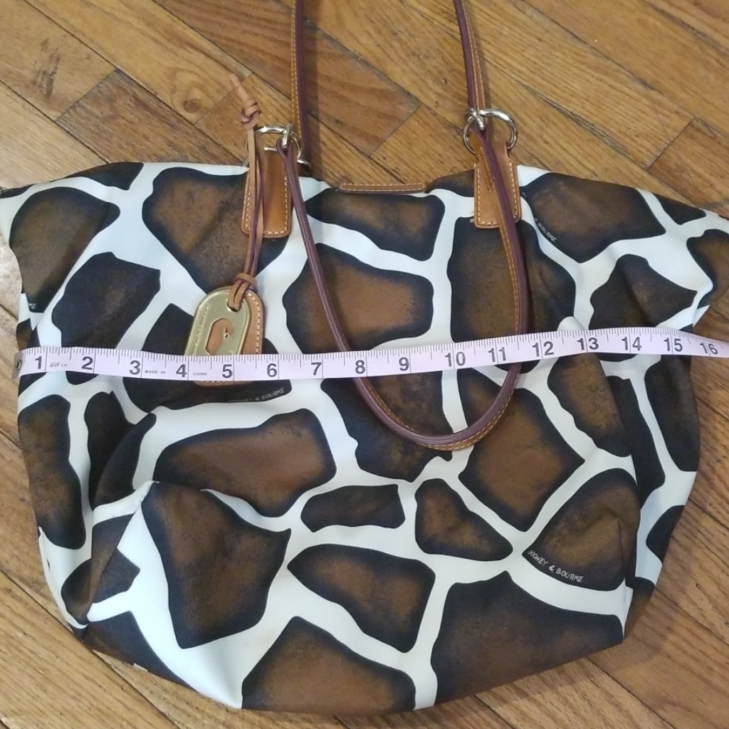 Dooney And Bourke Satchel
